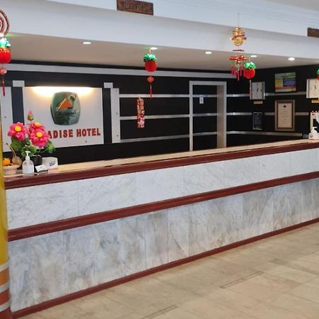 Paradise Hotel タンジュン・ピナン エクステリア 写真