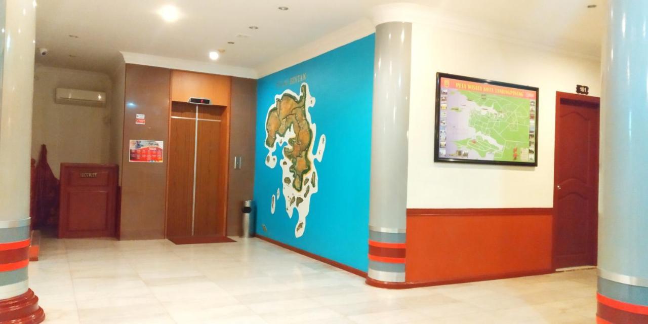 Paradise Hotel タンジュン・ピナン エクステリア 写真