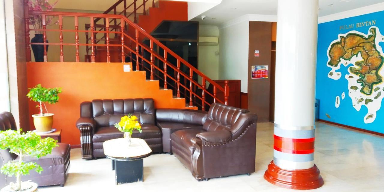 Paradise Hotel タンジュン・ピナン エクステリア 写真